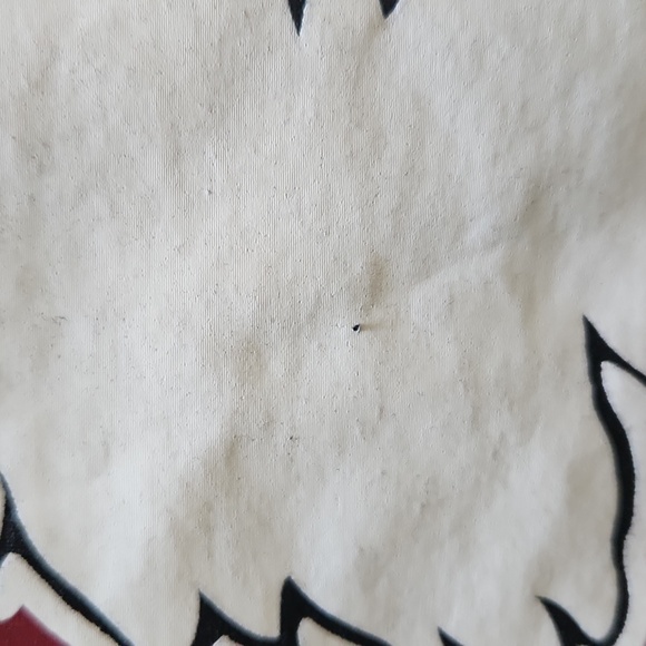 Men's McMaster Marauders Tshirt, size XL - Picture 5 of 5